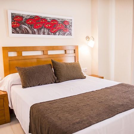 Apartamentos Fenix Beach Roquetas de Mar Exteriör bild