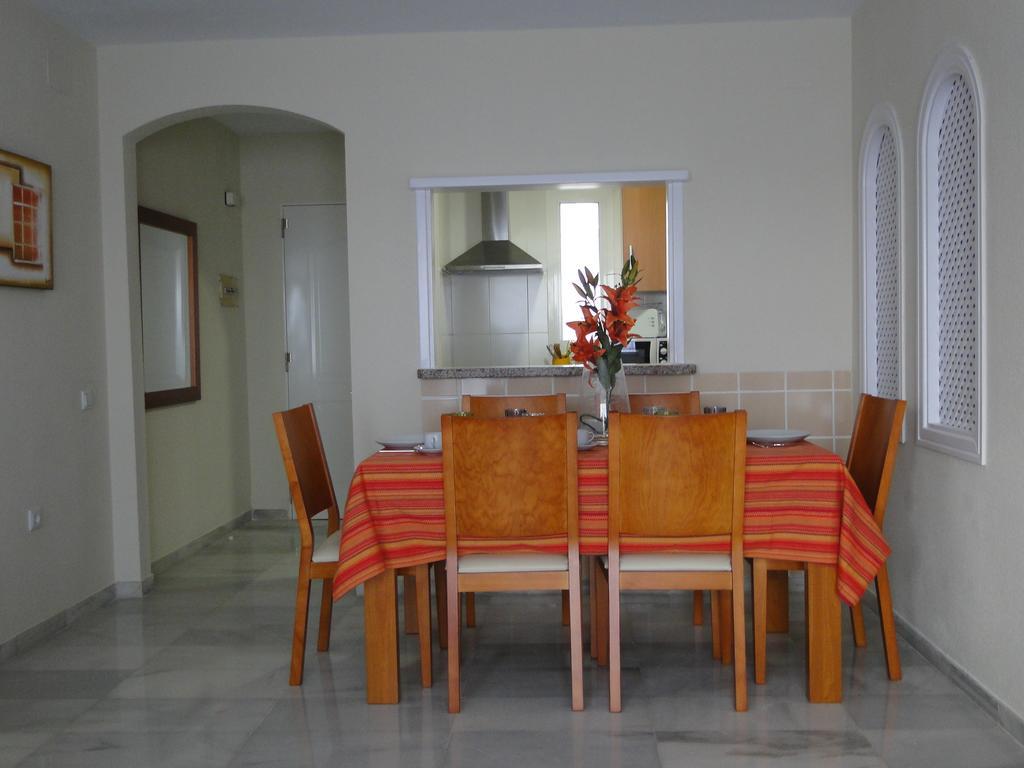 Apartamentos Fenix Beach Roquetas de Mar Exteriör bild